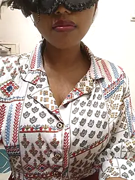 Snapshot of sandy_naughty chatting on November 2025 04:28:01 PM sandy naughty online show from November 2025 04:28:01 PM