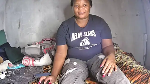 Snapshot of Sexyebonyxxx87 chatting on February 2026 07:32:01 PM Sexyebonyxxx87 online show from February 2026 07:32:01 PM