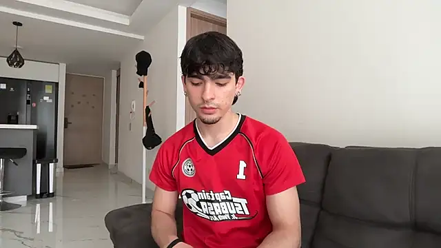 Snapshot of zenn_rush1 chatting on November 2025 03:03:01 PM zenn rush1 online show from November 2025 03:03:01 PM