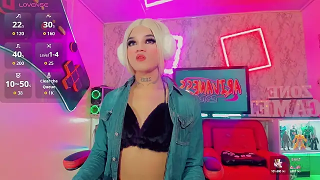 Snapshot of Gabyqueen70 chatting on October 2025 03:02:02 AM Gabyqueen70 online show from October 2025 03:02:02 AM