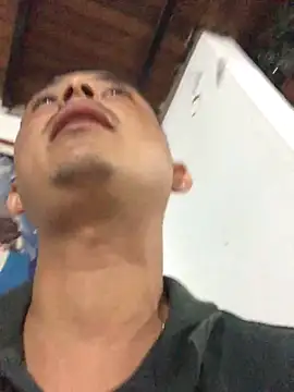 Snapshot of isacalejandroo chatting on January 2025 12:20:01 AM isacalejandroo online show from January 2025 12:20:01 AM