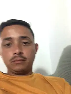 Snapshot of isacalejandroo chatting on September 2025 10:34:02 PM isacalejandroo online show from September 2025 10:34:02 PM