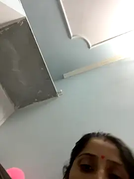 HotRiyacpl online show from November 2025 03:47:01 PM