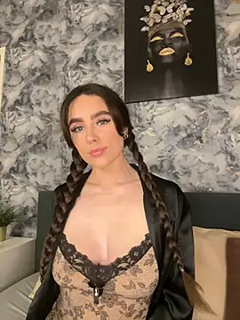 EmmaRosalie online show from February 2025 08:25:01 PM