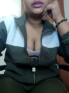 Snapshot of mishti_kaur chatting on December 2024 10:55:01 AM mishti kaur online show from December 2024 10:55:01 AM