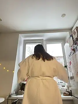 SuzieMurray online show from February 2026 08:18:02 AM