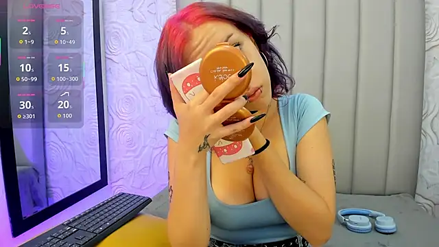 AlexaFoxy18 online show from February 2026 07:28:02 AM