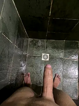 gzn01 online show from November 2025 07:15:02 PM