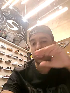 FABINHOSEOAU online show from November 2025 10:20:02 PM