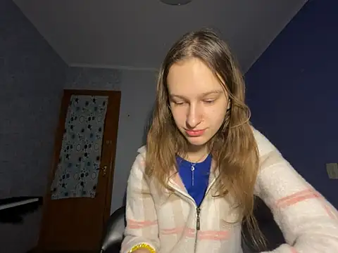 Snapshot of Eva_Angel3 chatting on December 2024 08:32:01 PM Eva Angel3 online show from December 2024 08:32:01 PM