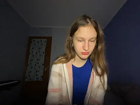 Snapshot of Eva_Angel3 chatting on January 2025 04:57:01 PM Eva Angel3 online show from January 2025 04:57:01 PM