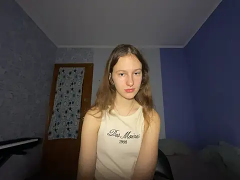 Snapshot of Eva_Angel3 chatting on January 2025 04:20:01 PM Eva Angel3 online show from January 2025 04:20:01 PM