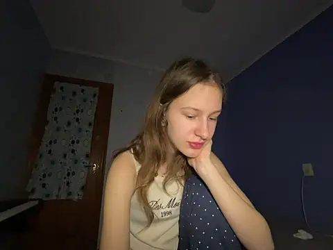 Snapshot of Eva_Angel3 chatting on February 2025 07:58:02 PM Eva Angel3 online show from February 2025 07:58:02 PM