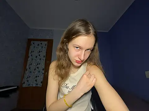 Snapshot of Eva_Angel3 chatting on February 2025 04:10:02 PM Eva Angel3 online show from February 2025 04:10:02 PM