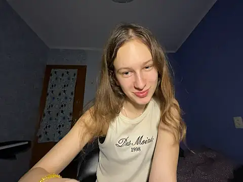 Snapshot of Eva_Angel3 chatting on March 2025 06:22:02 PM Eva Angel3 online show from March 2025 06:22:02 PM