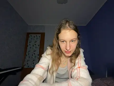 Snapshot of Eva_Angel3 chatting on March 2025 06:22:01 PM Eva Angel3 online show from March 2025 06:22:01 PM