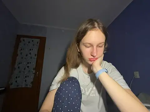 Snapshot of Eva_Angel3 chatting on March 2025 05:12:02 PM Eva Angel3 online show from March 2025 05:12:02 PM