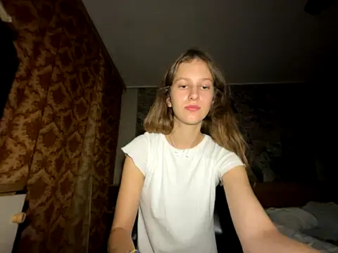 Snapshot of Eva_Angel3 chatting on September 2025 04:52:02 PM Eva Angel3 online show from September 2025 04:52:02 PM