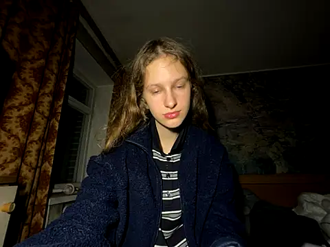 Snapshot of Eva_Angel3 chatting on October 2025 07:01:02 PM Eva Angel3 online show from October 2025 07:01:02 PM