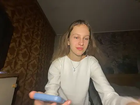 Snapshot of Eva_Angel3 chatting on October 2025 05:57:02 PM Eva Angel3 online show from October 2025 05:57:02 PM