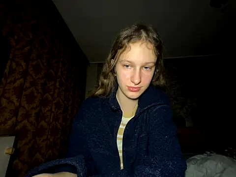 Snapshot of Eva_Angel3 chatting on November 2025 05:24:02 PM Eva Angel3 online show from November 2025 05:24:02 PM