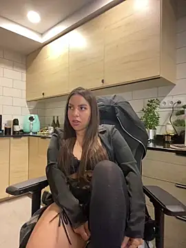 brazilianbbinuk online show from November 2025 07:13:01 PM