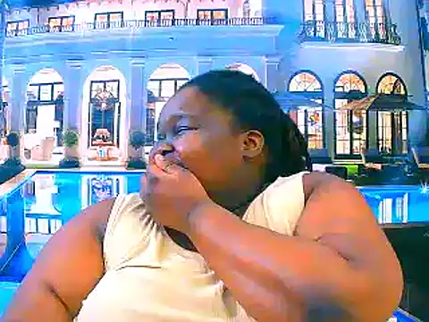 Snapshot of EbonyHotBuns chatting on March 2026 05:13:01 AM EbonyHotBuns online show from March 2026 05:13:01 AM