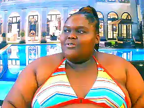 Snapshot of EbonyHotBuns chatting on March 2026 05:56:02 AM EbonyHotBuns online show from March 2026 05:56:02 AM