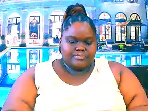 Snapshot of EbonyHotBuns chatting on March 2026 08:30:01 AM EbonyHotBuns online show from March 2026 08:30:01 AM