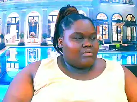 Snapshot of EbonyHotBuns chatting on March 2026 10:09:01 AM EbonyHotBuns online show from March 2026 10:09:01 AM