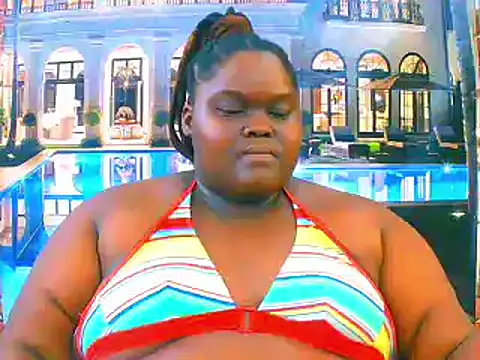 Snapshot of EbonyHotBuns chatting on March 2026 10:37:01 PM EbonyHotBuns online show from March 2026 10:37:01 PM