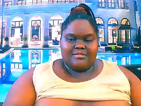 Snapshot of EbonyHotBuns chatting on April 2026 01:41:01 PM EbonyHotBuns online show from April 2026 01:41:01 PM