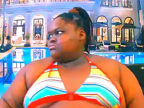 Snapshot of EbonyHotBuns chatting on April 2026 05:16:01 AM EbonyHotBuns online show from April 2026 05:16:01 AM