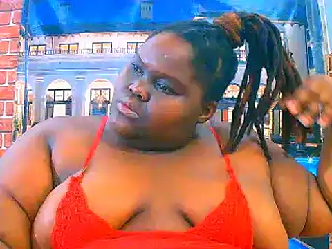 Snapshot of EbonyHotBuns chatting on April 2026 09:19:01 PM EbonyHotBuns online show from April 2026 09:19:01 PM