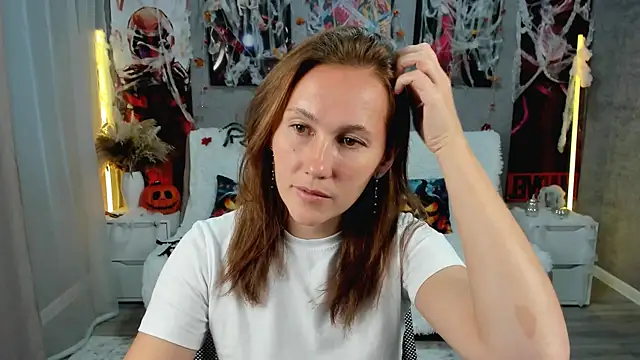 MichelleOrtis online show from October 2025 12:39:02 PM