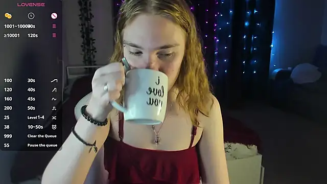 ReddHotPipper online show from February 2025 01:02:01 AM