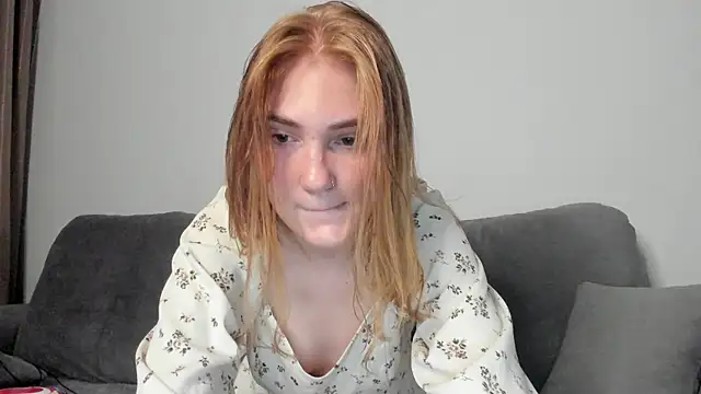 ReddHotPipper online show from June 2026 04:04:01 AM