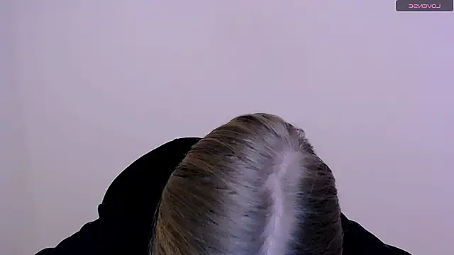 Snapshot of MissOliviaa_ chatting on December 2024 11:57:02 AM MissOliviaa  online show from December 2024 11:57:02 AM