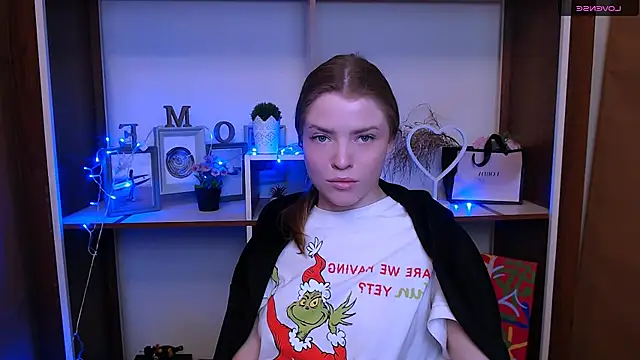 Snapshot of MissOliviaa_ chatting on January 2025 08:03:01 AM MissOliviaa  online show from January 2025 08:03:01 AM