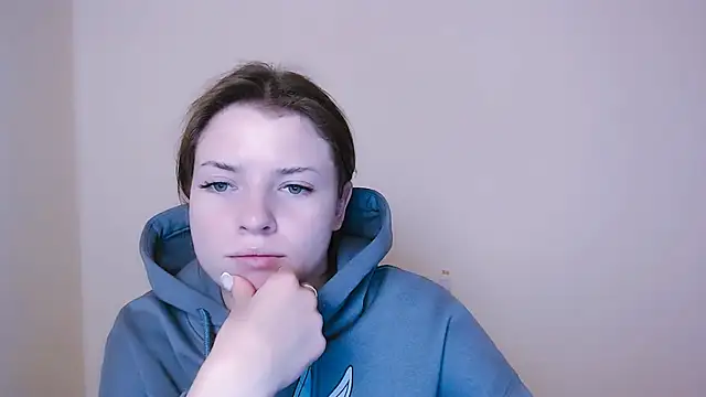 Snapshot of MissOliviaa_ chatting on January 2025 10:29:02 AM MissOliviaa  online show from January 2025 10:29:02 AM