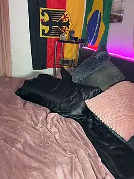 AlyssaHottv  online show from July 2026 10:58:02 PM