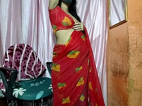 poojaxxx65 online show from September 2025 10:56:02 PM