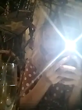 SerenaGrantt online show from September 2025 06:42:01 PM