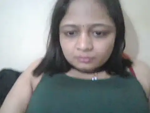 Snapshot of manvi199407 chatting on December 2024 05:44:01 PM manvi199407 online show from December 2024 05:44:01 PM