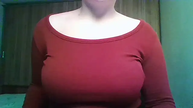 Evasapples online show from November 2025 12:18:02 PM