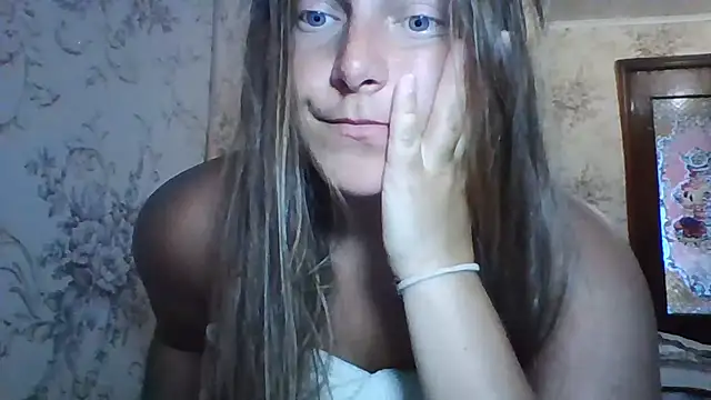 Snapshot of Evasapples chatting on July 2026 09:26:01 AM Evasapples online show from July 2026 09:26:01 AM