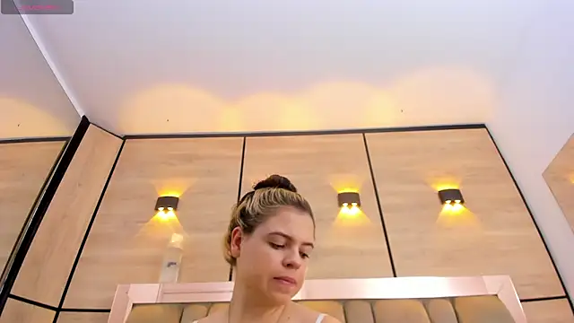 dorothy vegga online show from December 2025 03:47:01 AM