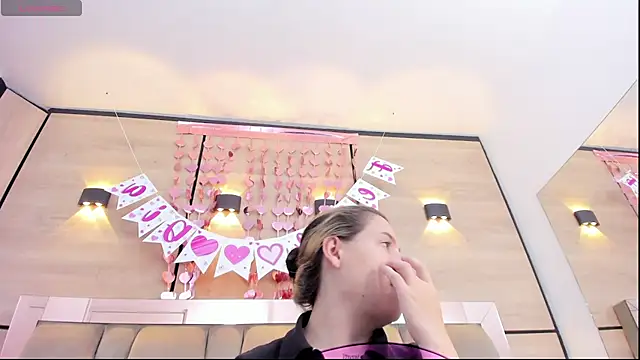 dorothy vegga online show from February 2026 03:36:02 AM