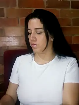 Snapshot of Gabriela_squirt02 chatting on February 2025 03:39:01 PM Gabriela squirt02 online show from February 2025 03:39:01 PM