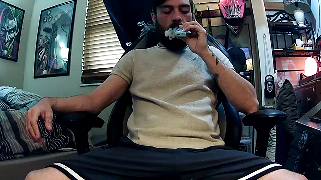 slutty guy12 online show from March 2025 06:32:01 PM